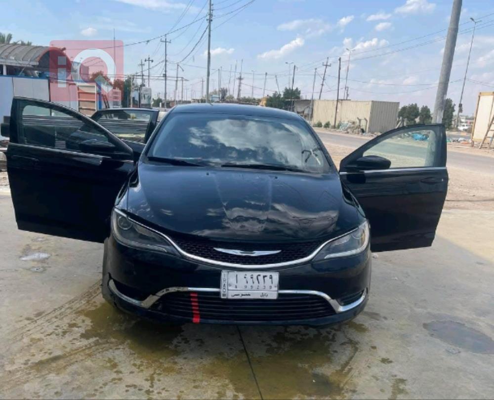 Chrysler 200